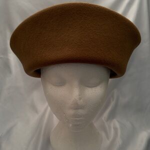 Classic Brown Vintage Oblong Pillbox Style Madcaps (NY/Paris) Wool Hat.